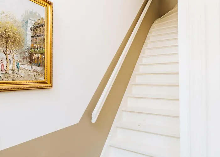 Staal House Apartament *